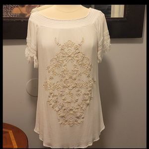 White tunic top with crochet and embroidery on the front & sleeves